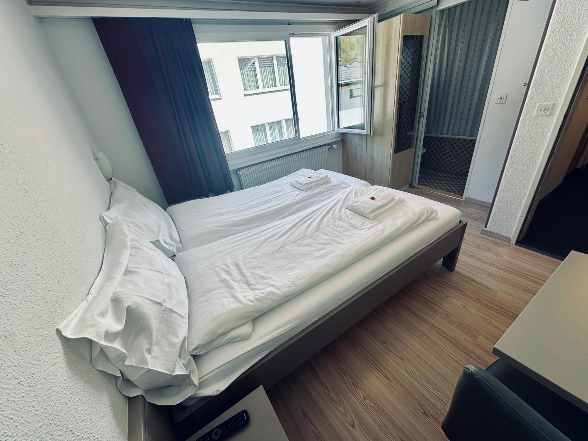 Hotel Rebstock Meiringen Zewnętrze zdjęcie